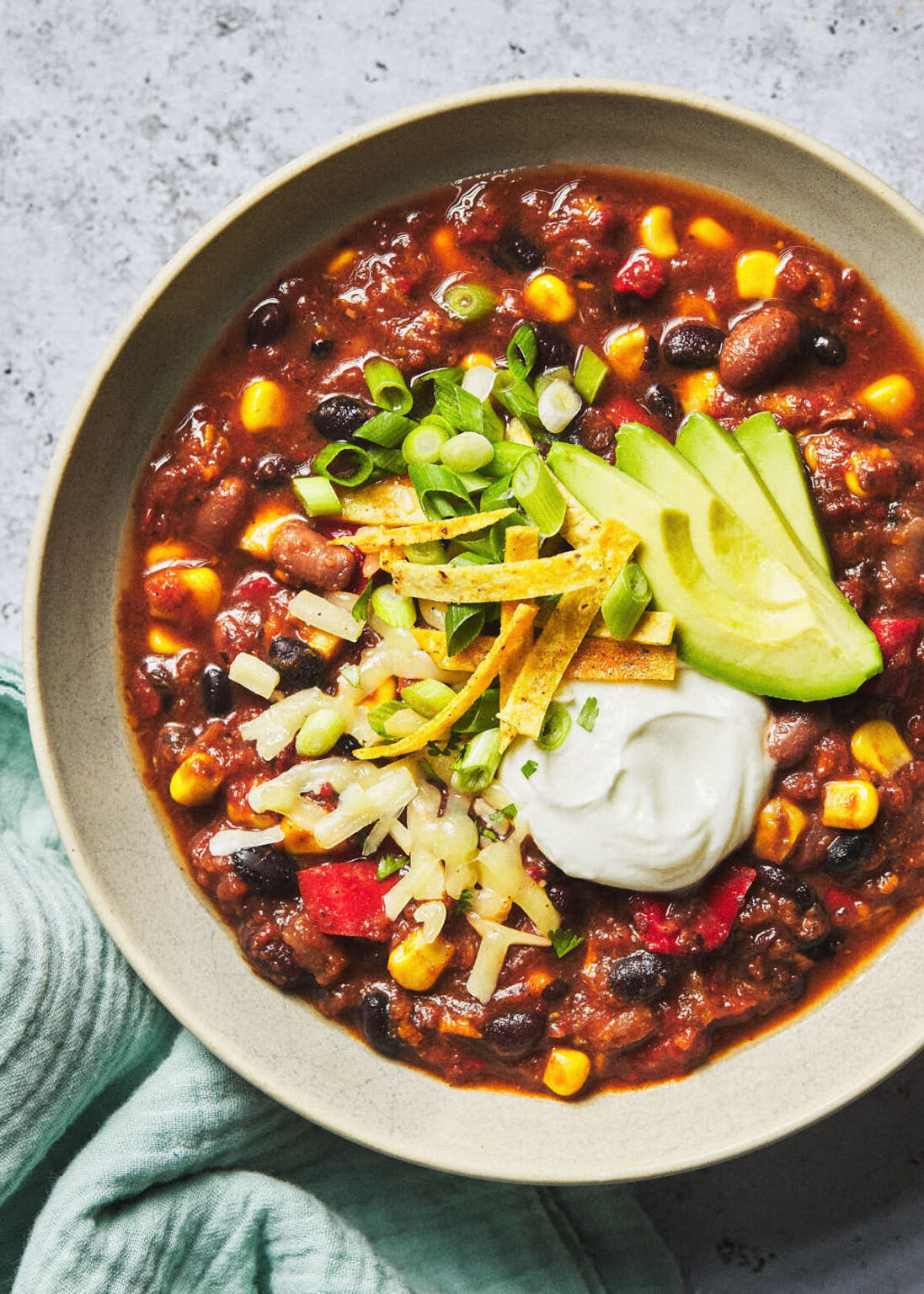 Easy Instant Pot Vegetarian Chili - Evergreen Kitchen